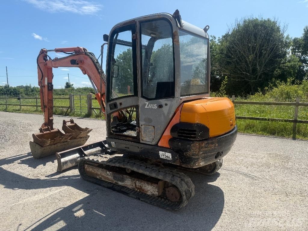 Hitachi ZX30 Mini rýpadlá < 7t