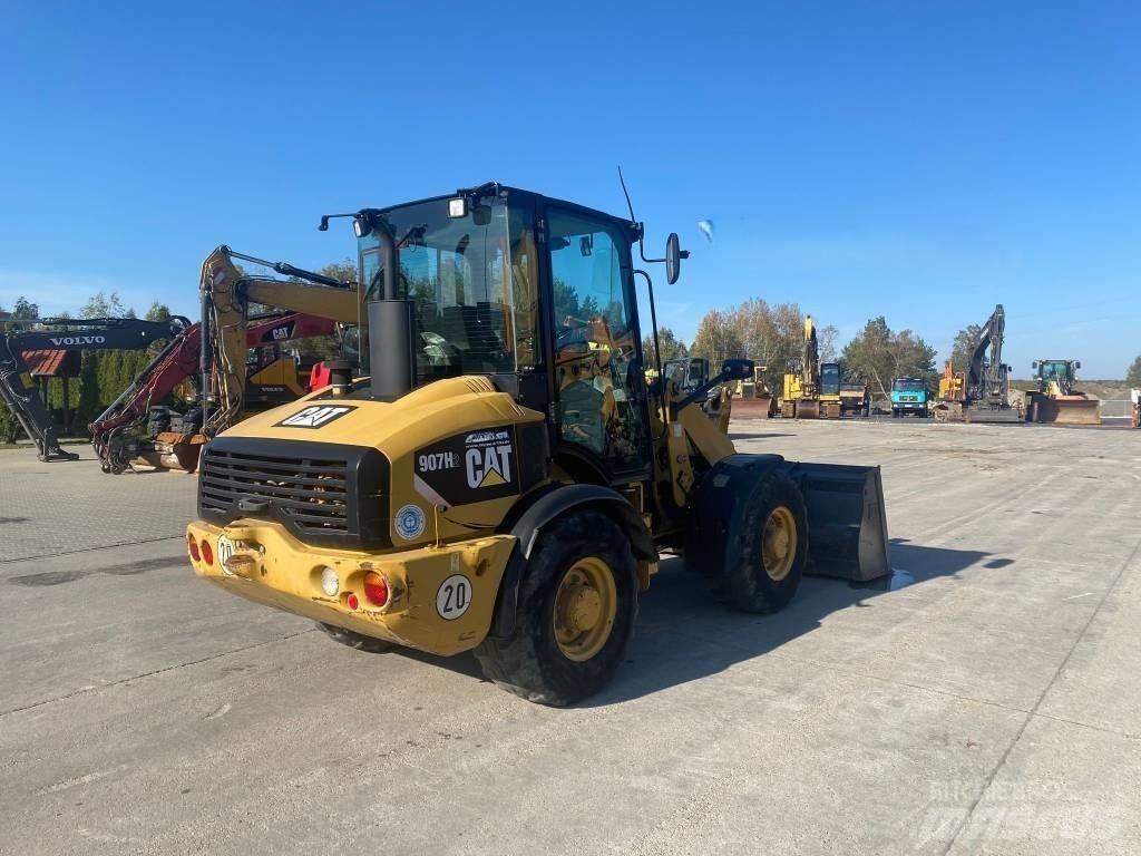 CAT 907 H 2 Kolesové nakladače