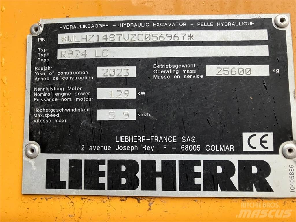Liebherr R924 Pásové rýpadlá