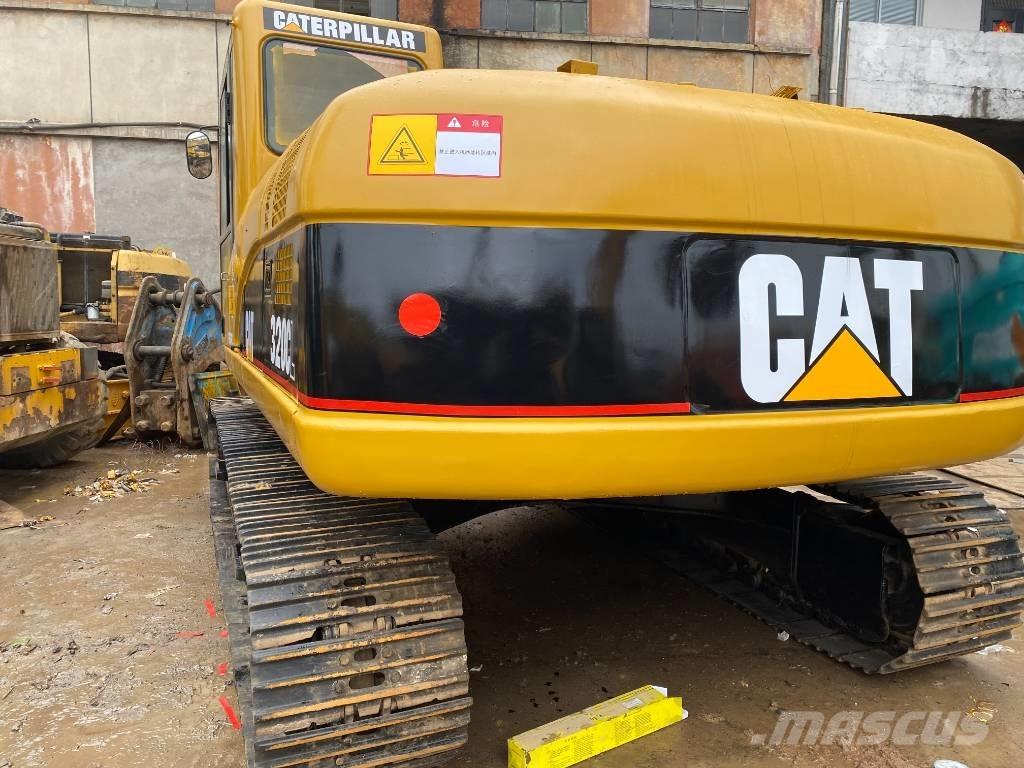 CAT 320 C L Pásové rýpadlá