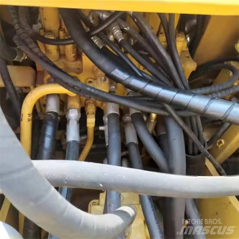 CAT 315 D Pásové rýpadlá