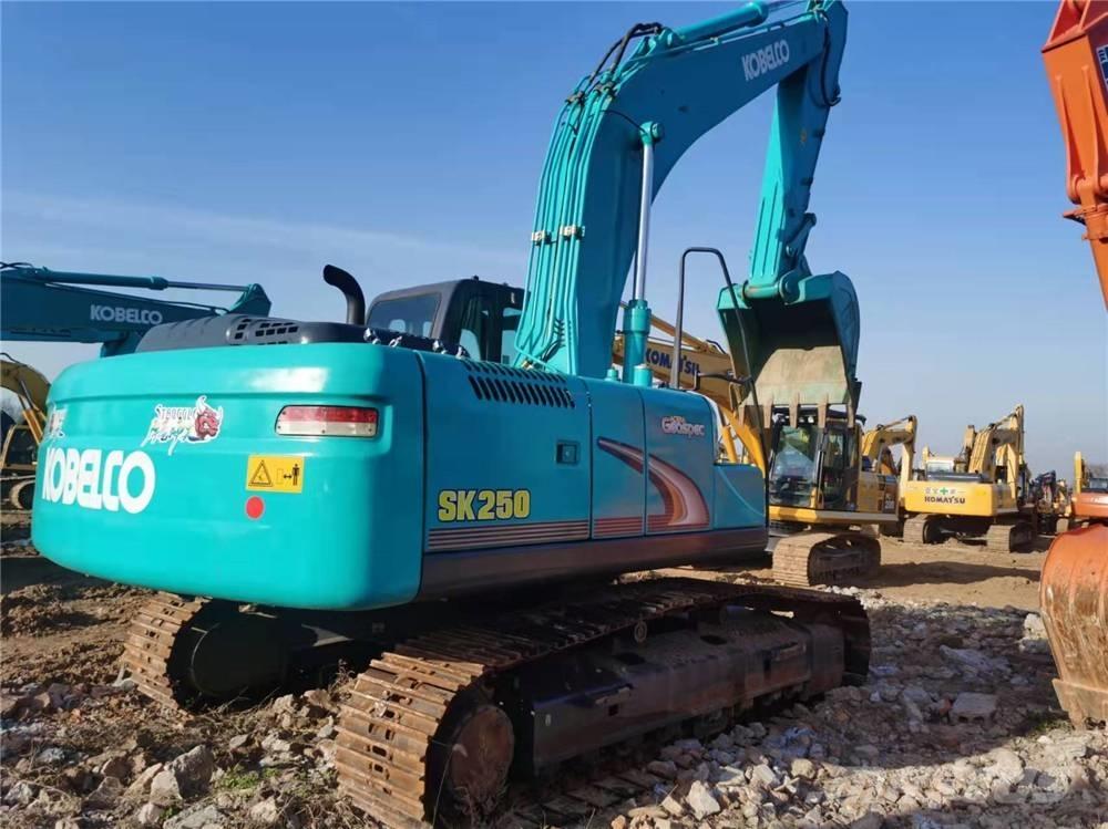 Kobelco SK 250-8 Pásové rýpadlá