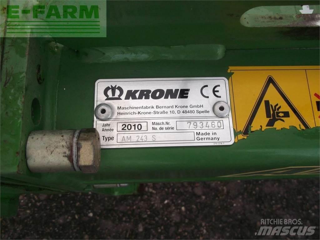 Krone am 243 s Žacie stroje