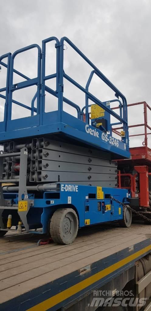 Genie GS 3246 Nožnicové zdvíhacie plošiny