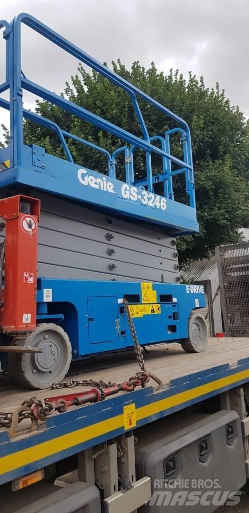Genie GS 3246 Nožnicové zdvíhacie plošiny