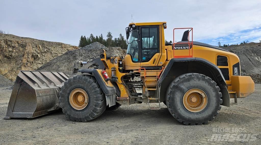 Volvo L 260 H Kolesové nakladače