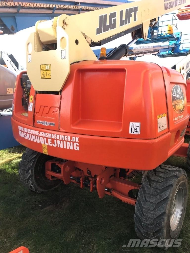 JLG 460 SJ Teleskopické plošiny