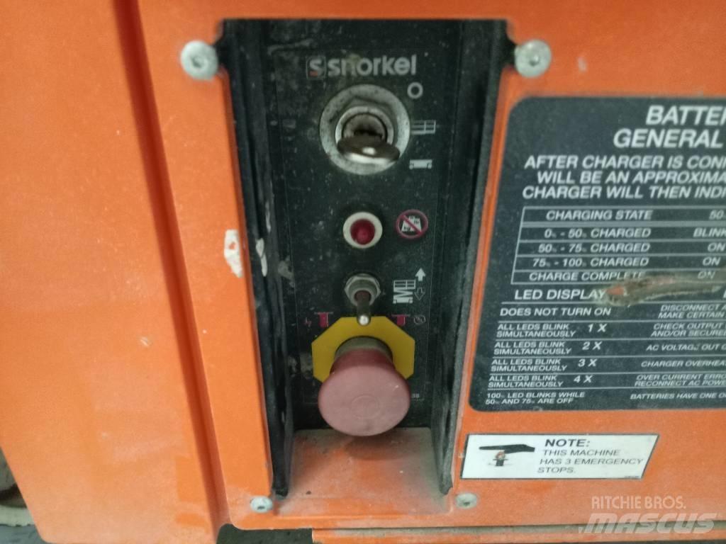 Snorkel S 3226E Nožnicové zdvíhacie plošiny