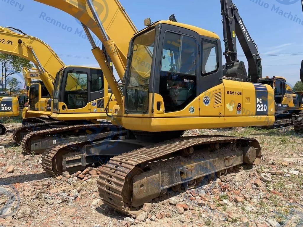 Komatsu PC220-7 Pásové rýpadlá