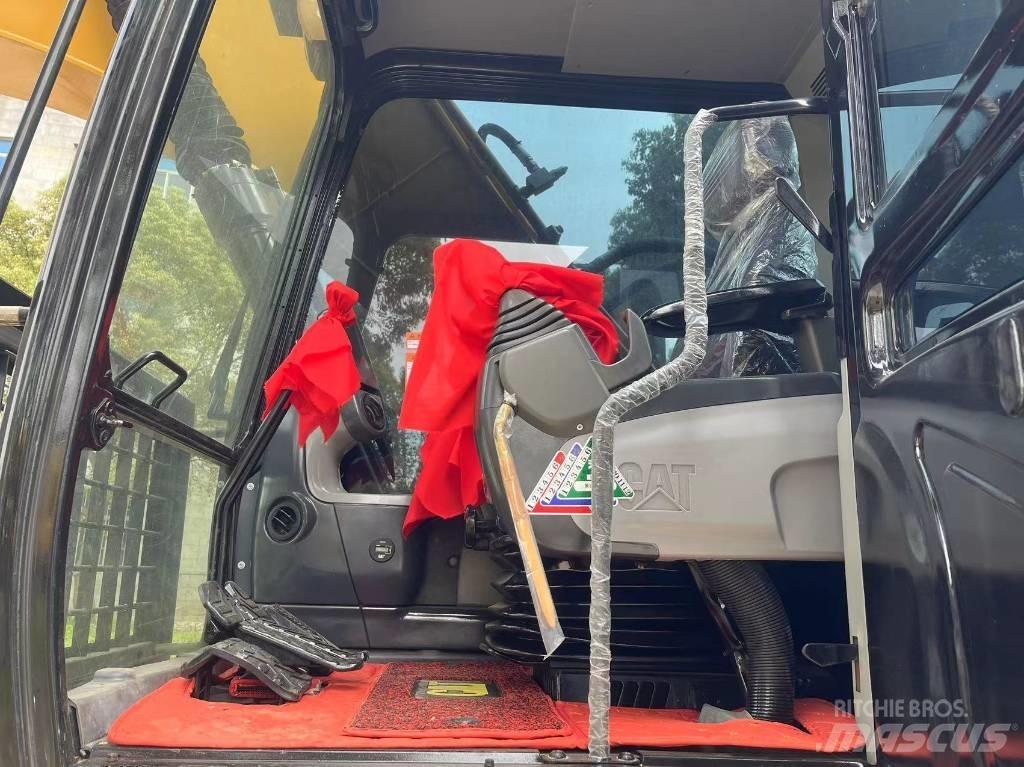 CAT 320DL Pásové rýpadlá