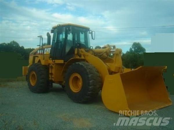 CAT 966H Kolesové nakladače