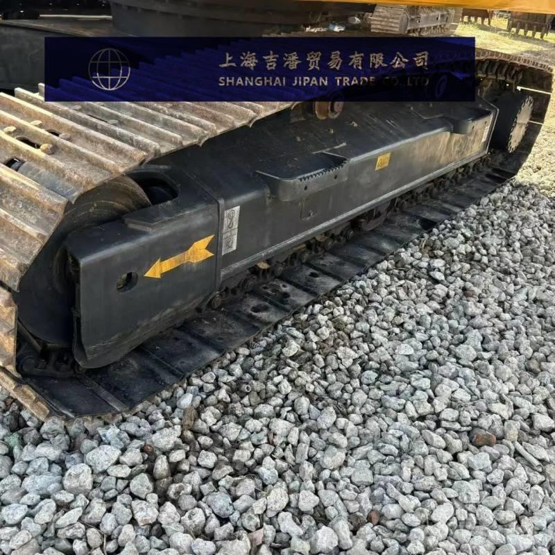 Komatsu PC 200 Pásové rýpadlá