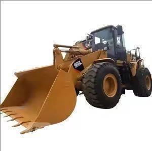 CAT 966L Kolesové nakladače