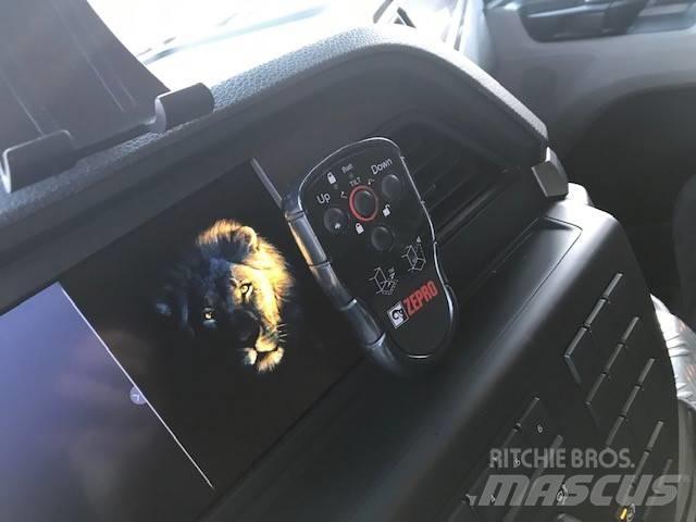 MAN TGS 26.470 Skriňová nadstavba