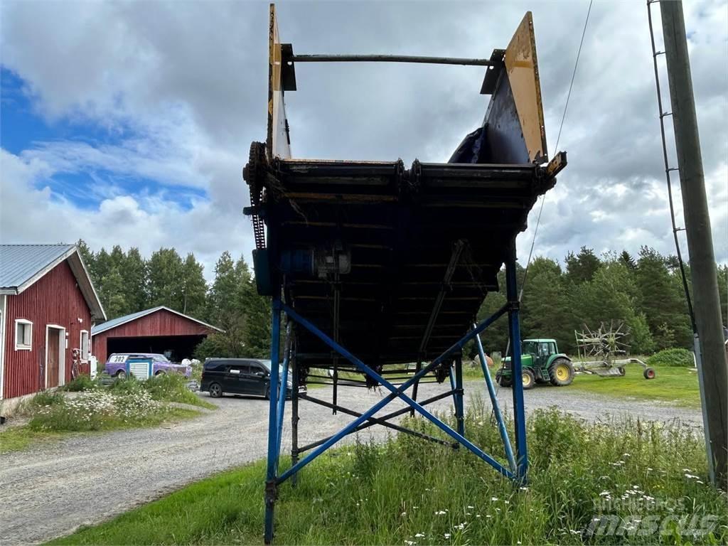 Pellon Täyttöpöytä Ďalšie stroje a zariadenia pre živočíšnu výrobu