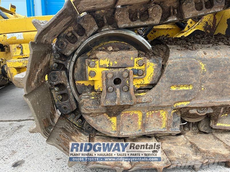 Komatsu D 51 PX-24 Pásové dozéry