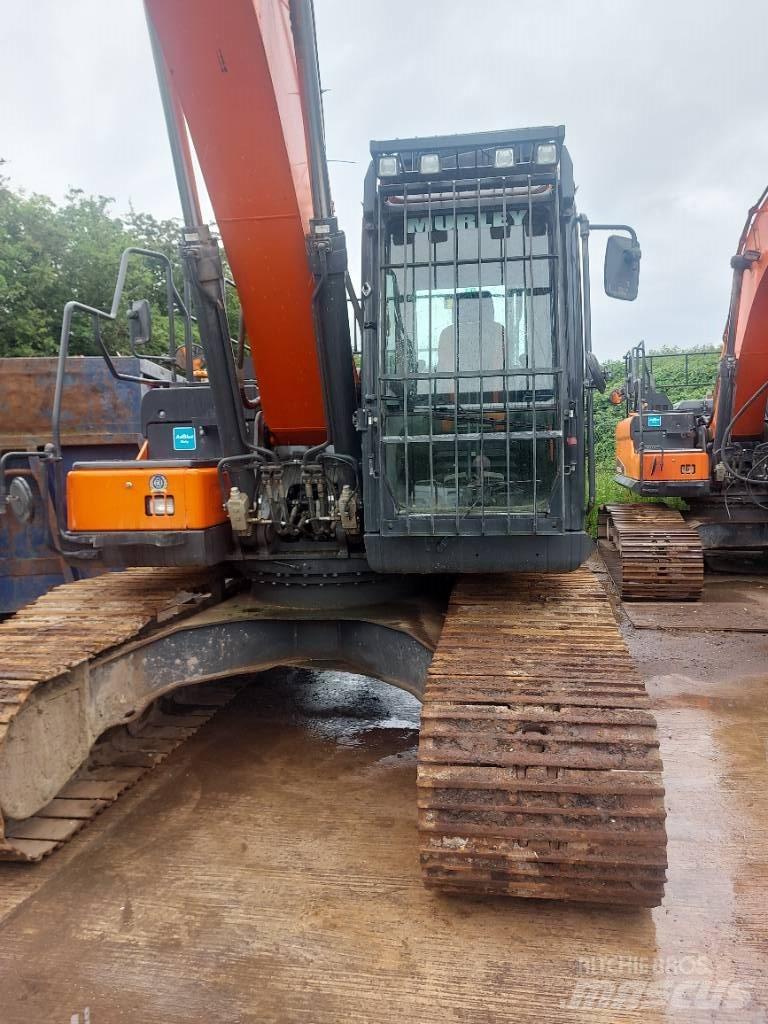 Doosan DX 225 LC-5 Pásové rýpadlá