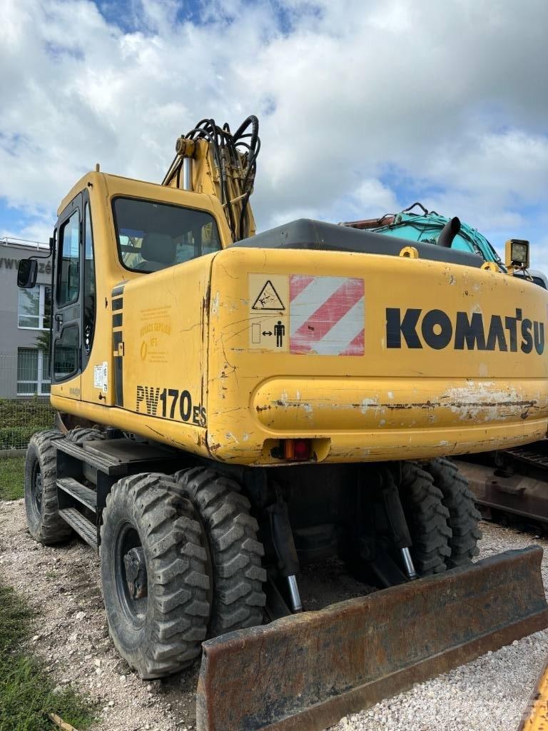 Komatsu PW 170 ES-6K Kolesové rýpadlá