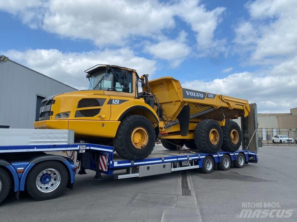 Volvo A 25 F Kĺbové nákladné autá