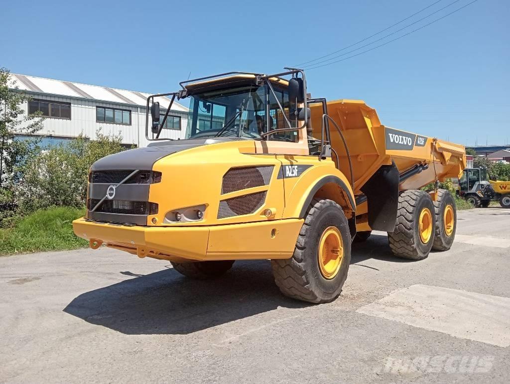 Volvo A 25 F Kĺbové nákladné autá