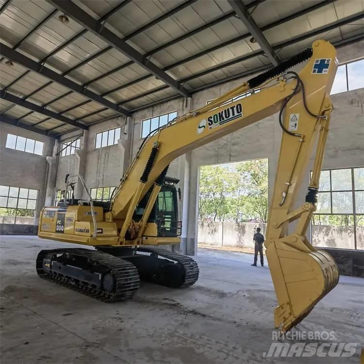 Komatsu PC200-8 Pásové rýpadlá