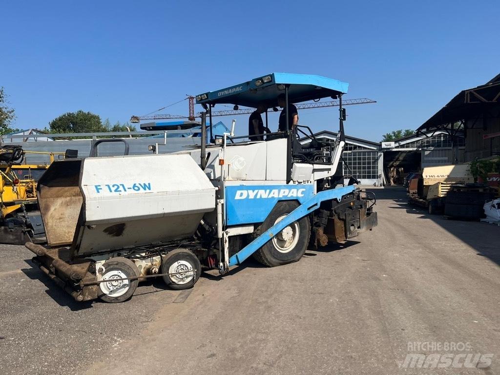 Dynapac F 121-6W Finišéry