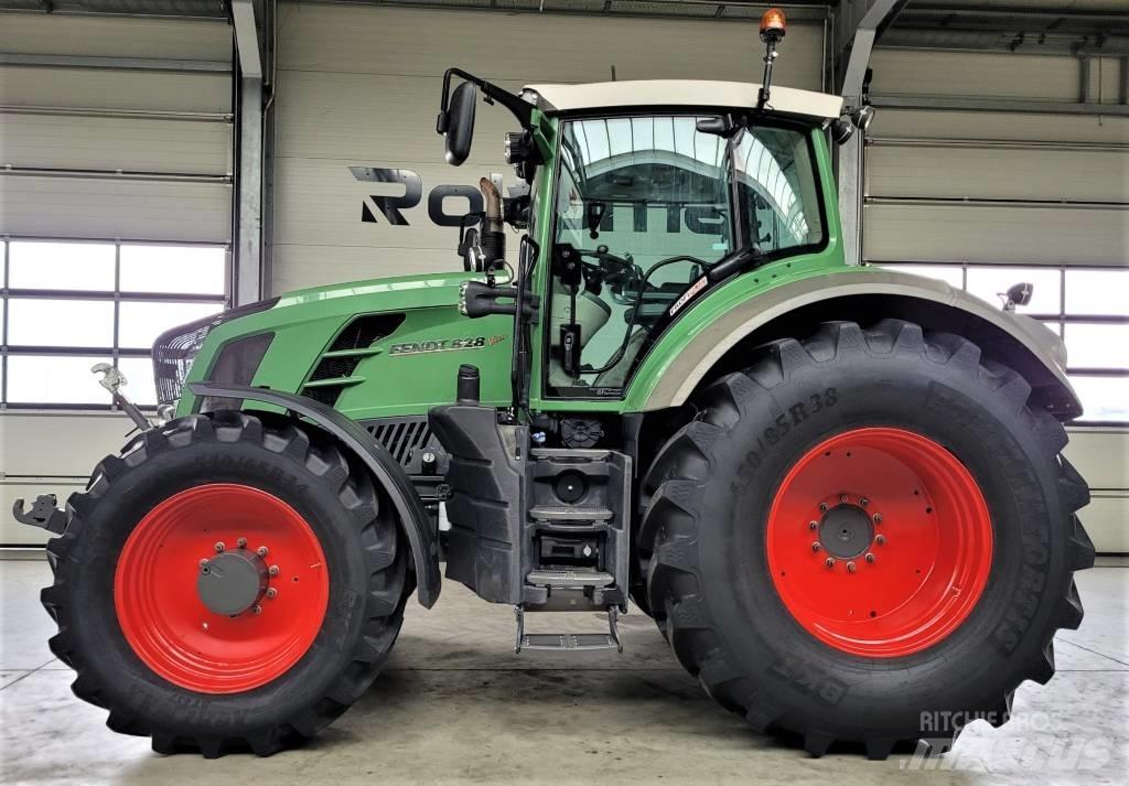 Fendt 828 Profi Plus Traktory