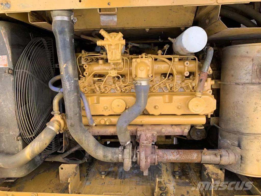 CAT 320C Pásové rýpadlá