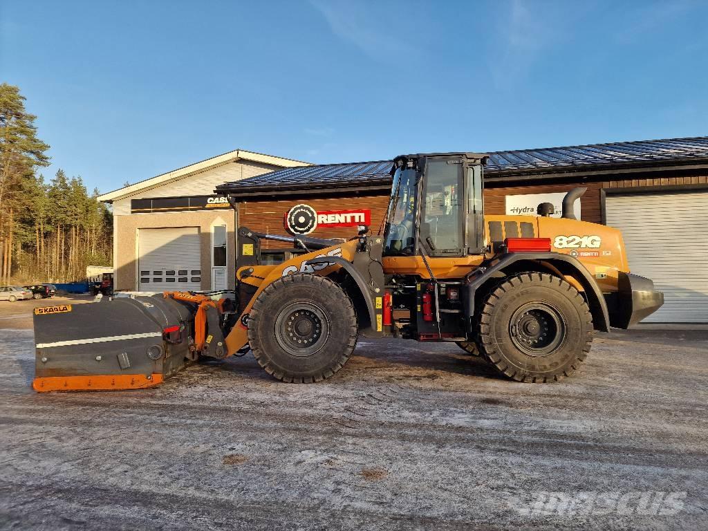 CASE 821 G2 Kolesové nakladače