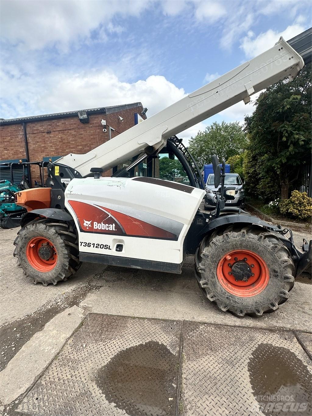 Bobcat T 36.120 SL Teleskopické manipulátory