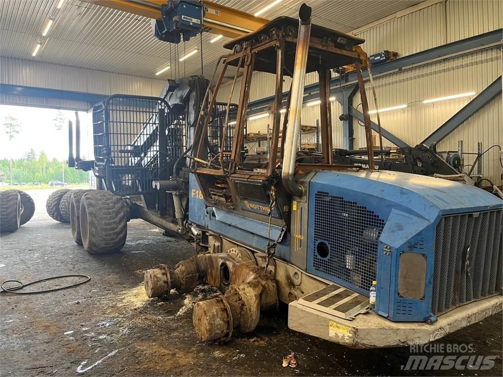 Rottne F18 Lesné traktory