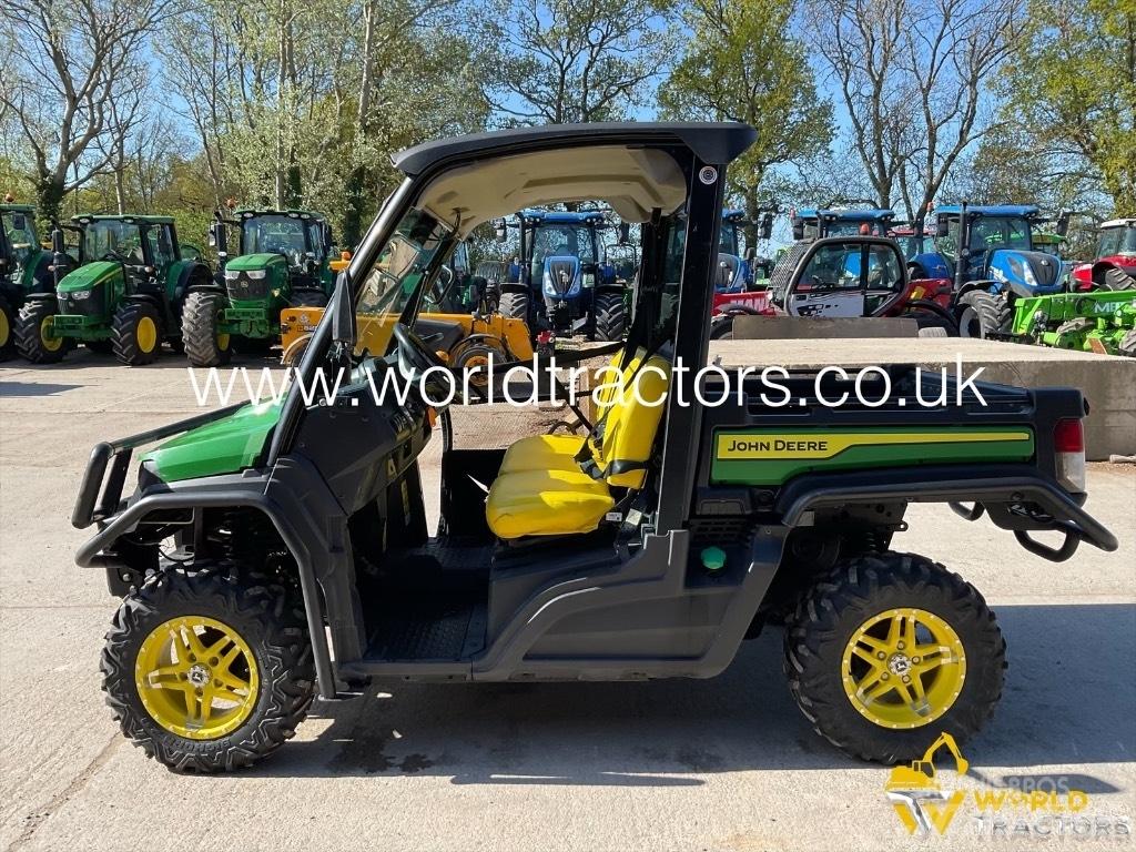 John Deere Gator Úžitkové vozne