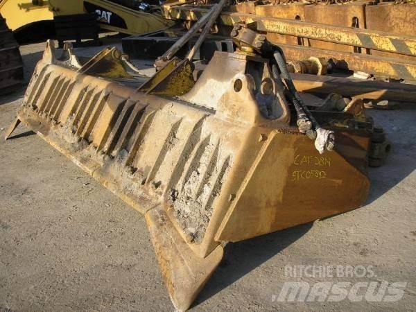 CAT D8N Pásové dozéry