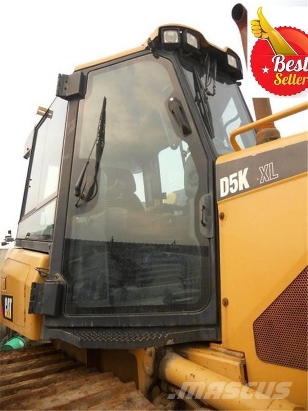 CAT D 5 K LGP Pásové dozéry