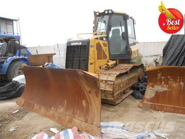 CAT D 5 K LGP Pásové dozéry