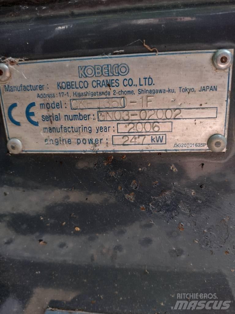 Kobelco cke1350-1F Pásové žeriavy