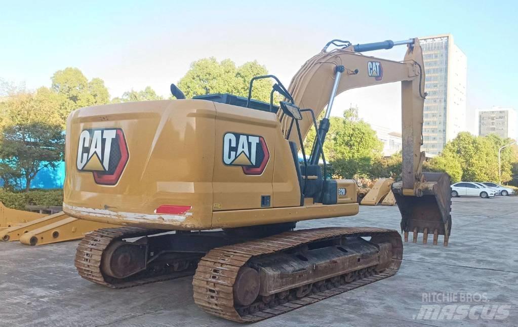 CAT 320 Pásové rýpadlá