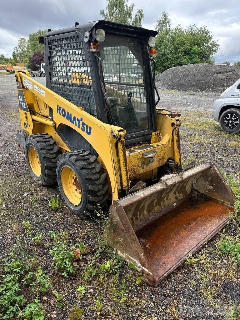 Komatsu SK 714 Šmykom riadené nakladače