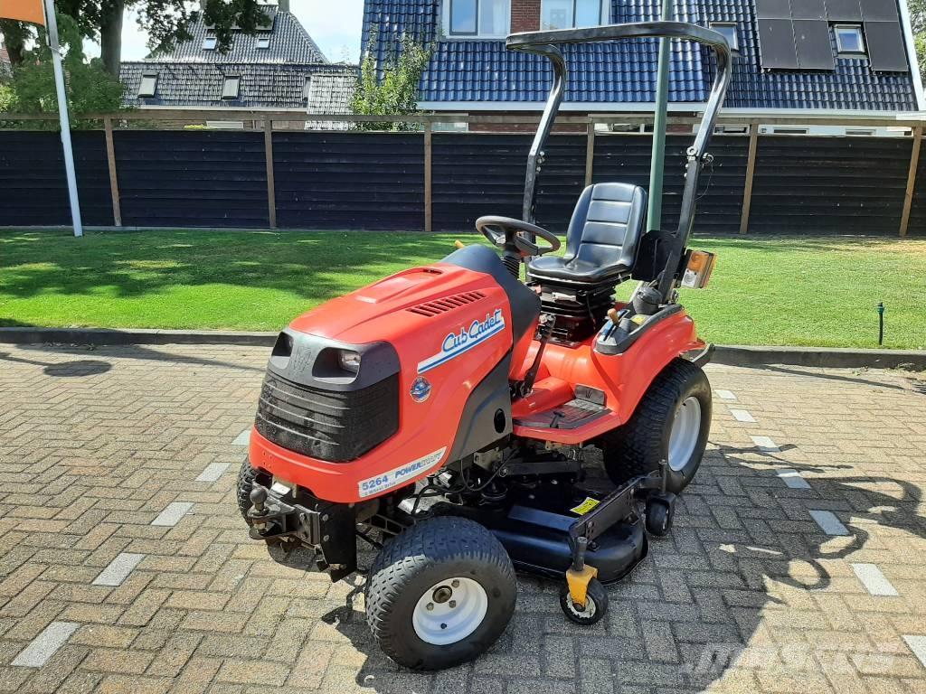 Cub Cadet 5264 Kompaktné traktory