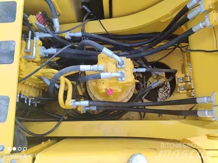 Komatsu PC350 Pásové rýpadlá