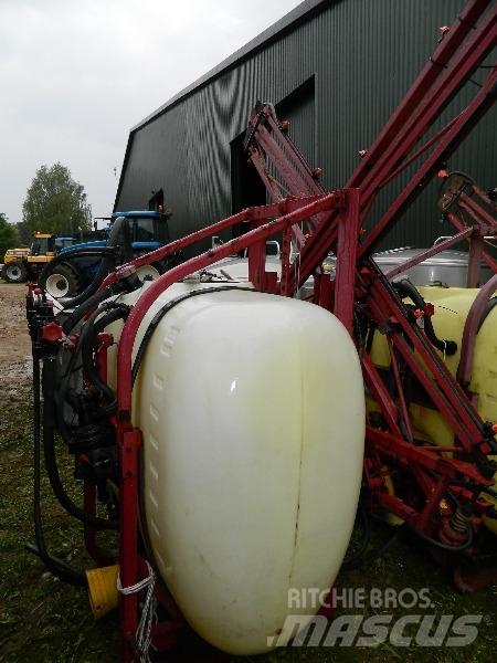 Hardi 900 Ťahané postrekovače