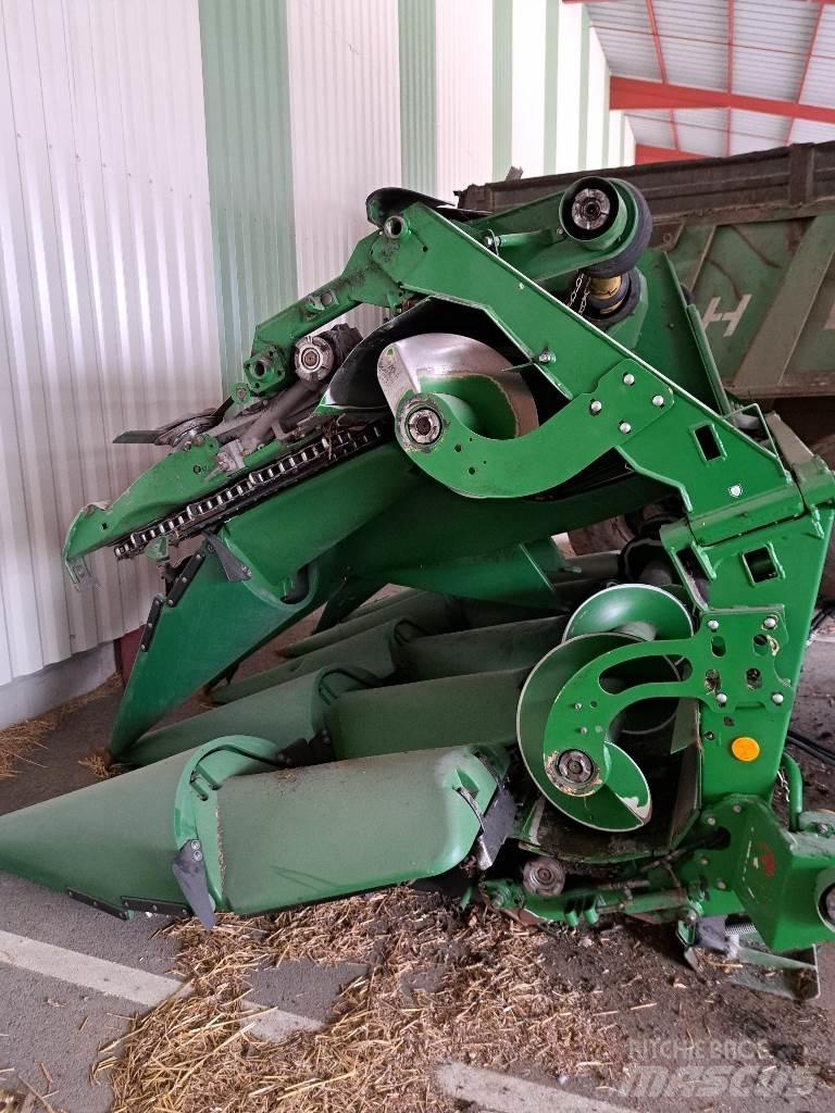 John Deere 608C Kombajnove hlavice