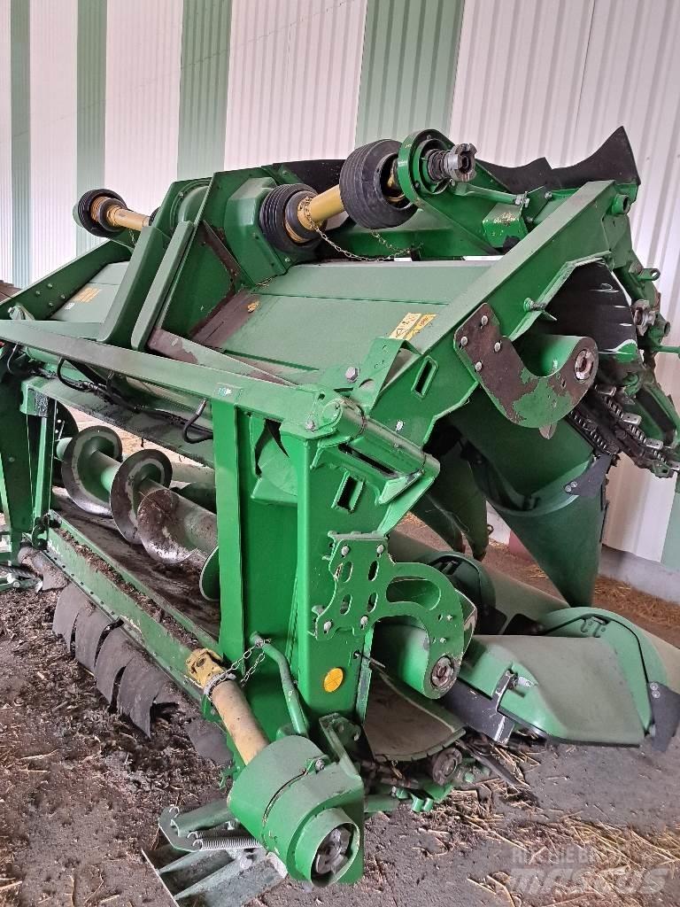 John Deere 608C Kombajnove hlavice