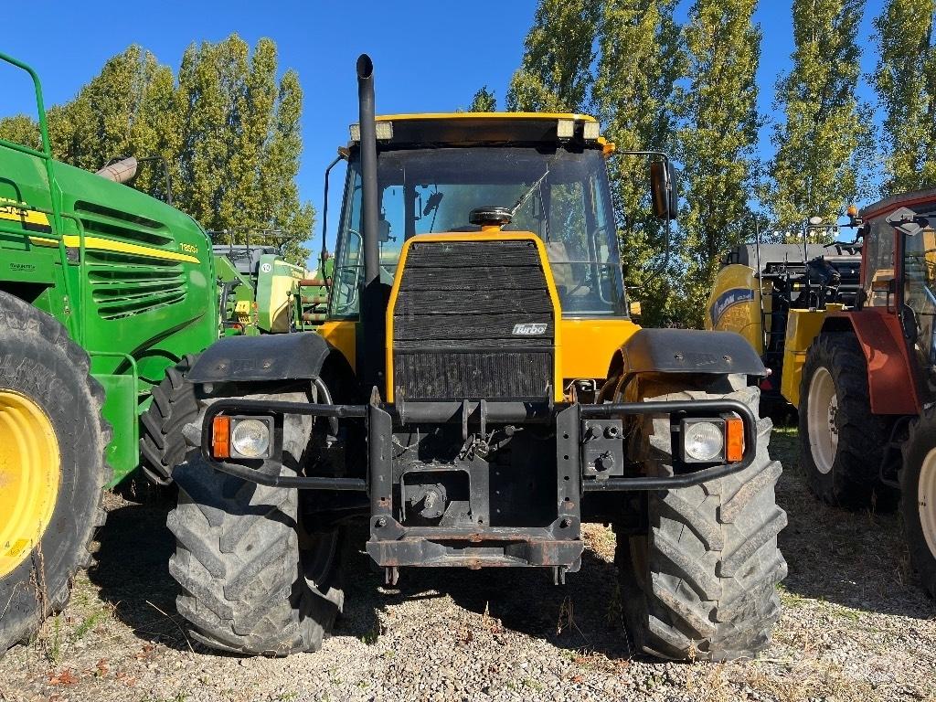 JCB Fastrac 155-65 Traktory