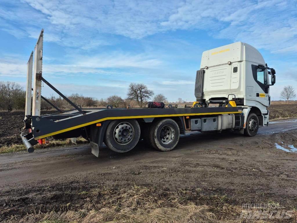 Iveco Stralis 420 Valník s navijakom