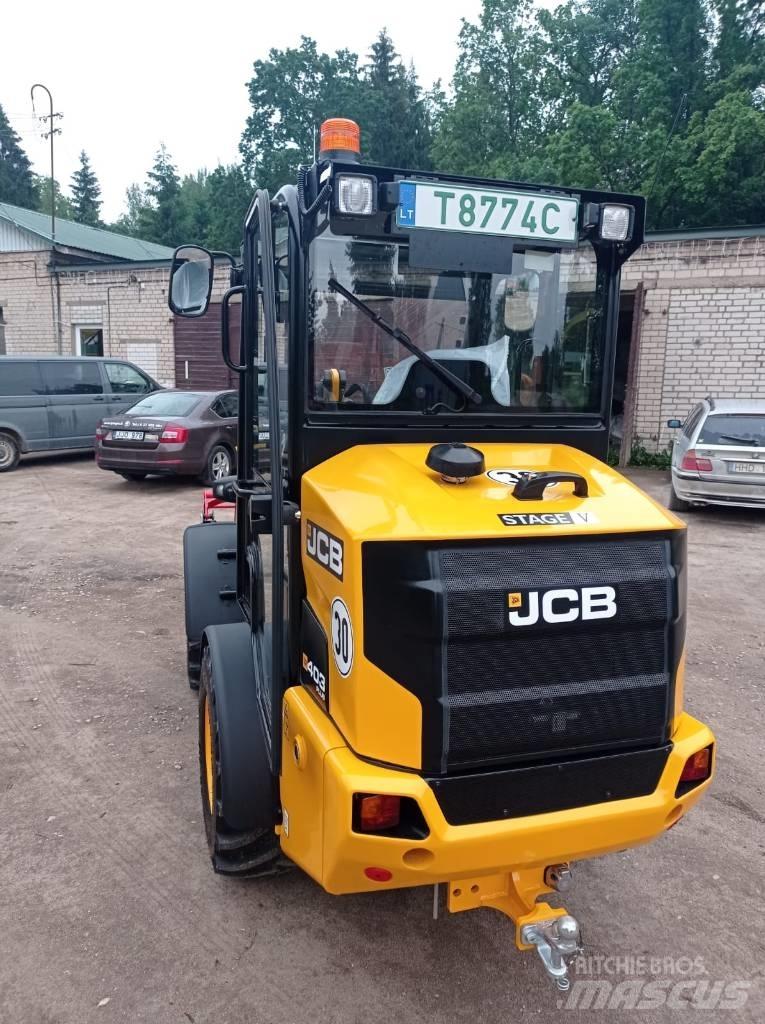 JCB 403 Viacúčelové nakladače