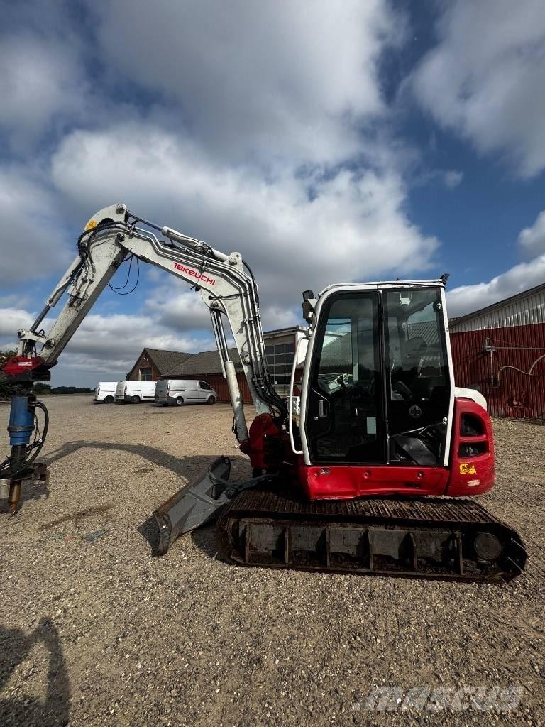 Takeuchi TB 370 Pásové rýpadlá