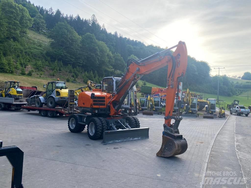 Wacker Neuson 9503 Kolesové rýpadlá
