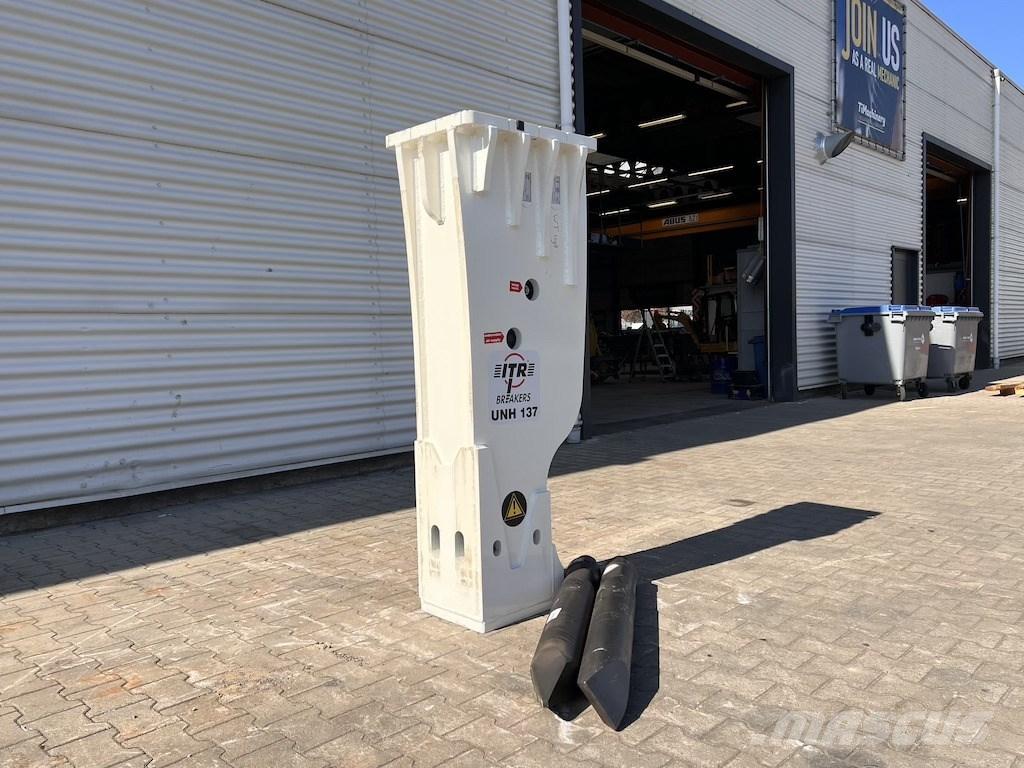 Hammer ITR UNH137 Búracie kladivá / Zbíjačky