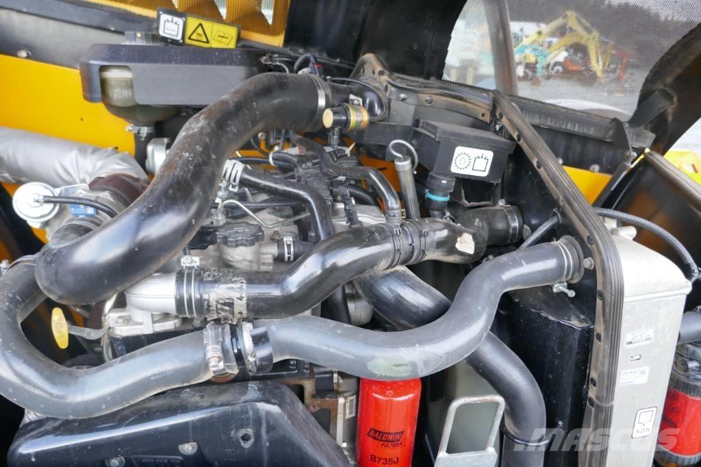 JCB 506-36 Teleskopické manipulátory